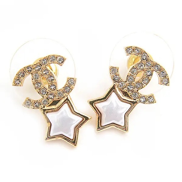 CHANEL Earrings CC Rhinestone Star COCO Gold GP Stud B24C - Picture 5 of 8